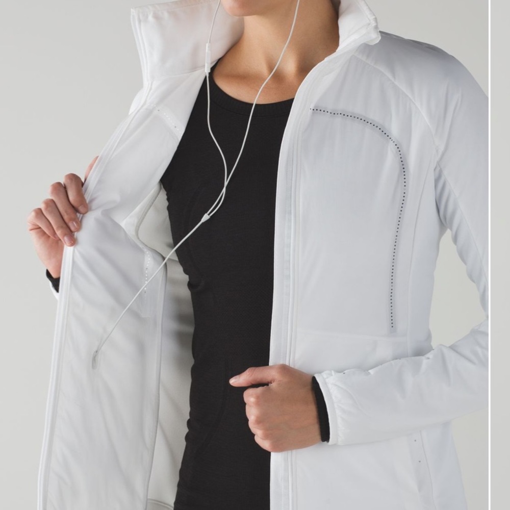 Lululemon Run for Cold Jacket ✨ Reflective ✨